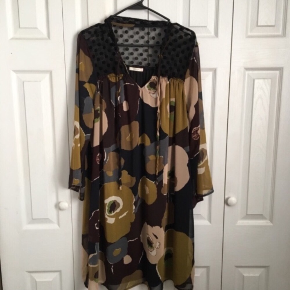 Le Lis Fall Floral Shift Dress Size 2X